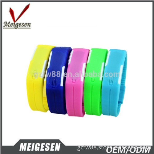 Fast Delivery Lower Price Promotional Products Many Colors Touch LED Digital Watch